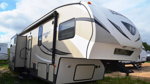 RVeaves Awning is your RV good Partner